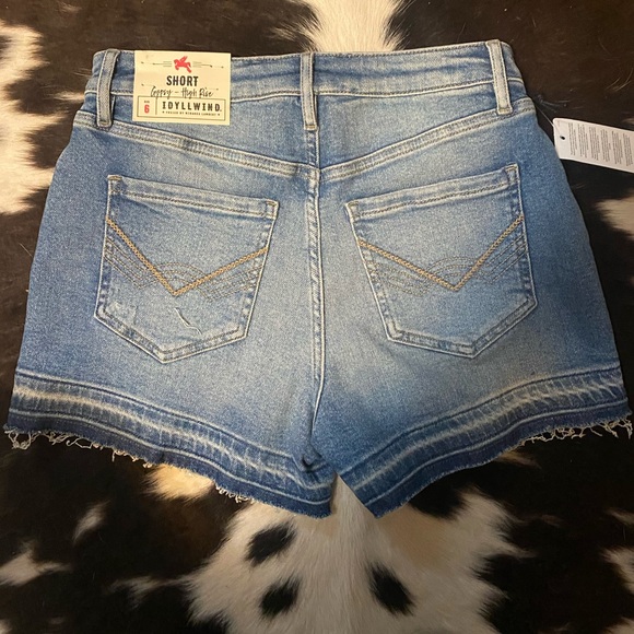 High Rise Shorts - Picture 2 of 3